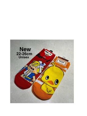 New Nissin Demae Itcho & Hiyoko-chan, mascot of Chicken Ramen ankle socks & tags